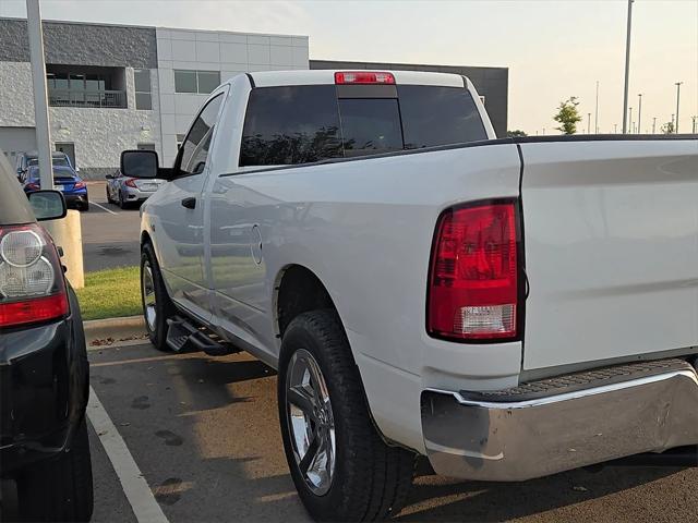 2017 RAM 1500 Tradesman Regular Cab 4x2 8 Box