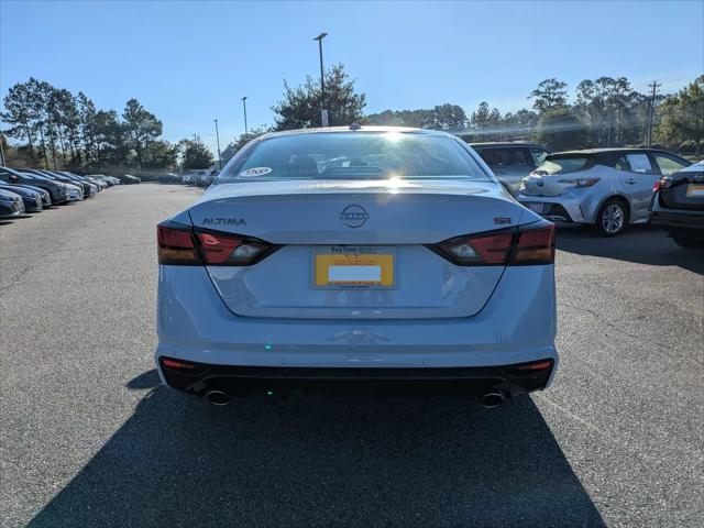 2025 Nissan Altima SR FWD