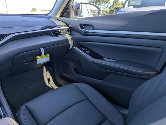 2025 Nissan Altima SR FWD