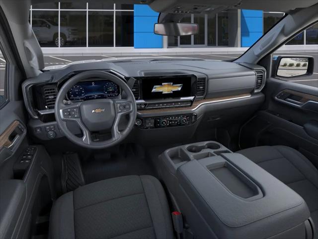 2026 Chevrolet Silverado 1500 4WD Crew Cab Standard Bed LT