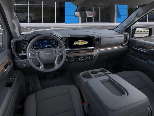 2026 Chevrolet Silverado 1500 4WD Crew Cab Standard Bed LT