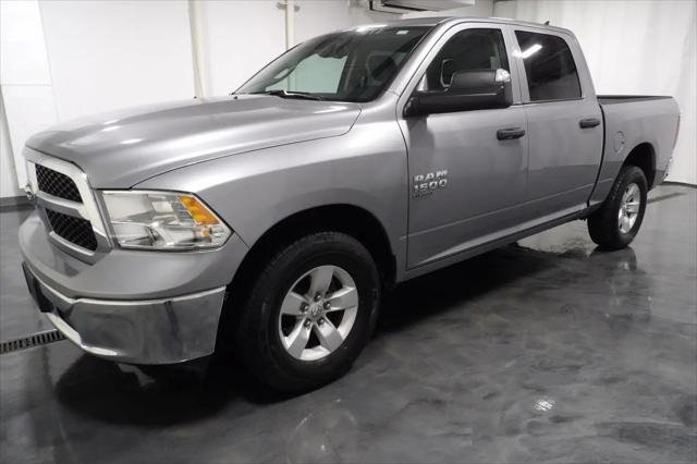 2023 Ram 1500 Classic SLT Crew Cab 4x4 5'7" Box