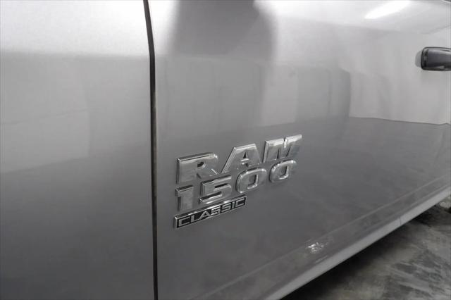 2023 Ram 1500 Classic SLT Crew Cab 4x4 5'7" Box
