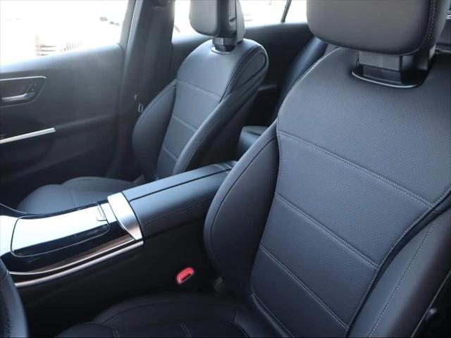 2025 Mercedes-Benz C-CLASS C 300 C 300