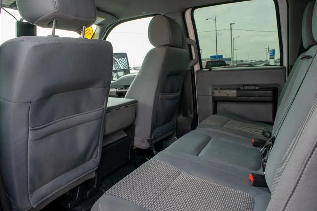 2015 Ford F-550 LARIAT