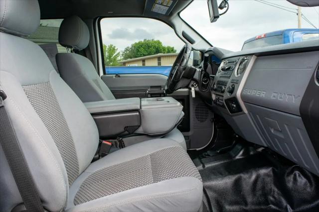 2015 Ford F-550 LARIAT