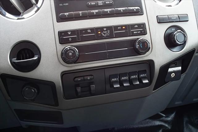 2015 Ford F-550 LARIAT