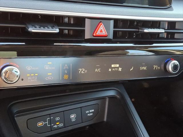 2026 Kia K5 LXS FWD