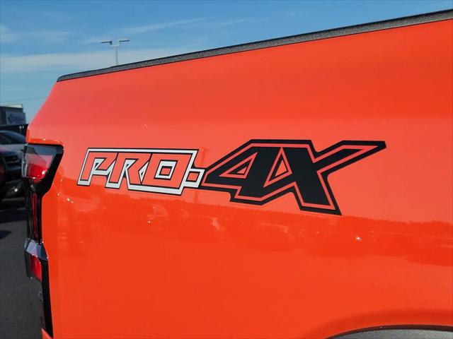 2025 Nissan Frontier Crew Cab PRO-4X 4x4