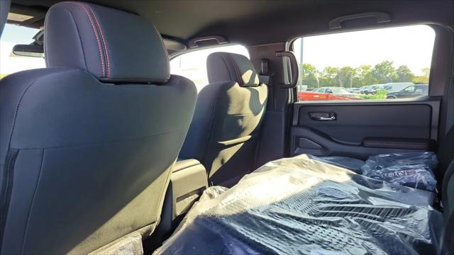 2025 Nissan Frontier Crew Cab PRO-4X 4x4