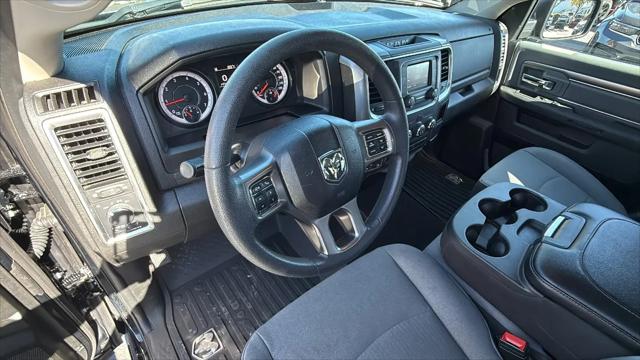 2024 Ram 1500 Classic SLT Quad Cab 4x4 6'4" Box