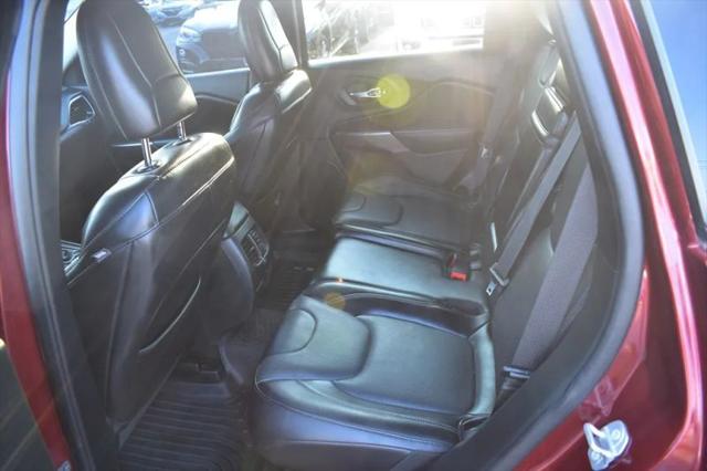 2019 Jeep Cherokee Overland 4x4