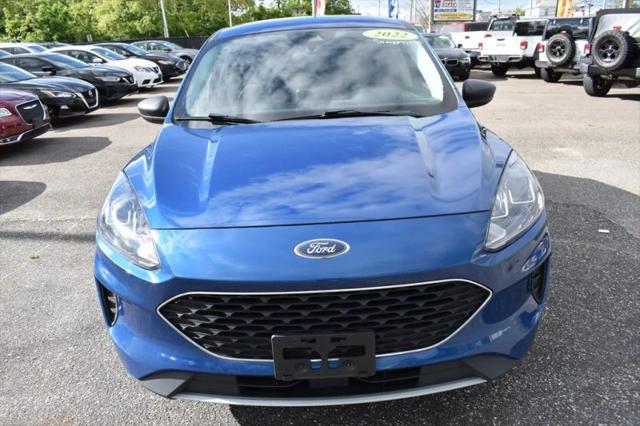 2022 Ford Escape SE Hybrid
