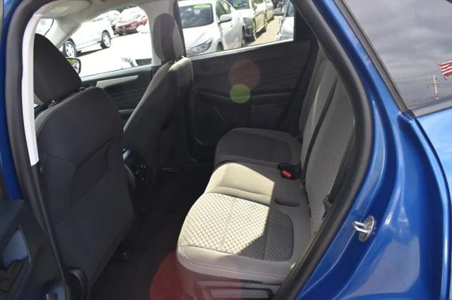 2022 Ford Escape SE Hybrid