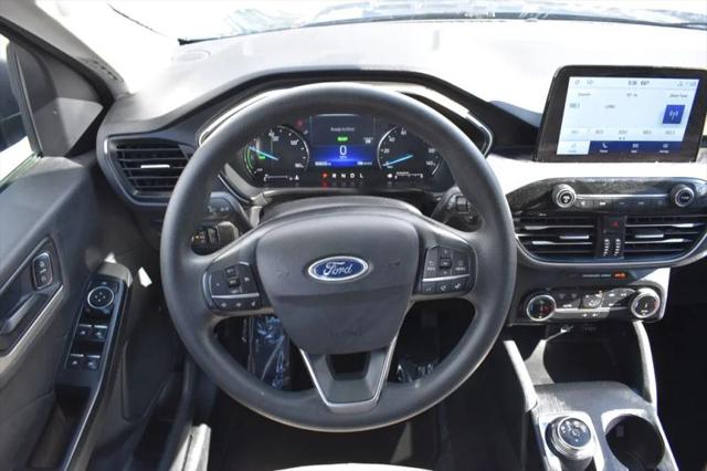 2022 Ford Escape SE Hybrid