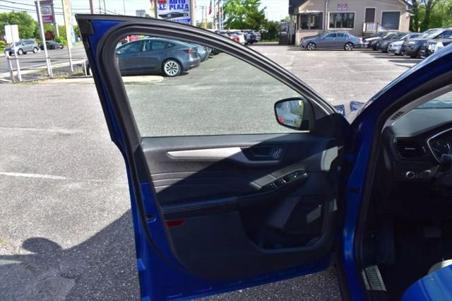 2022 Ford Escape SE Hybrid