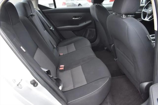 2021 Nissan Sentra SV Xtronic CVT