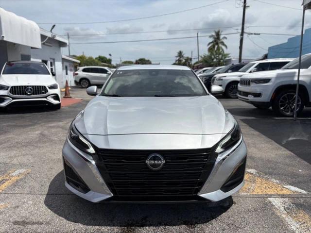 2023 Nissan Altima SV FWD