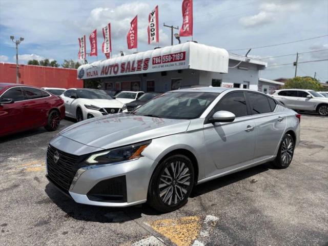 2023 Nissan Altima SV FWD