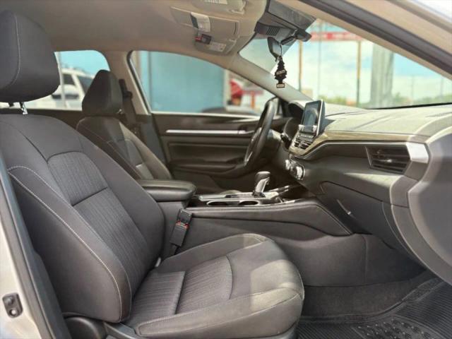 2023 Nissan Altima SV FWD