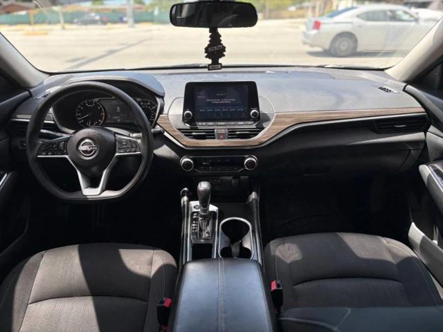 2023 Nissan Altima SV FWD