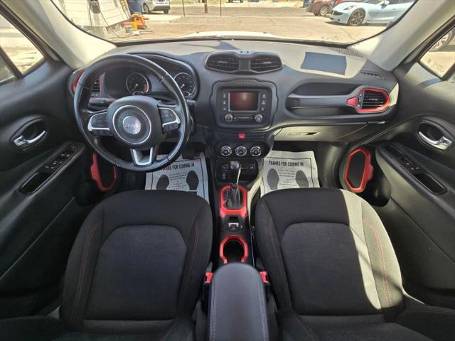 2015 Jeep Renegade Trailhawk