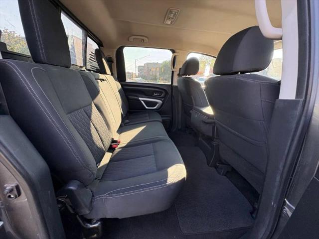 2018 Nissan Titan SV