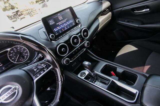 2022 Nissan Sentra SV Xtronic CVT