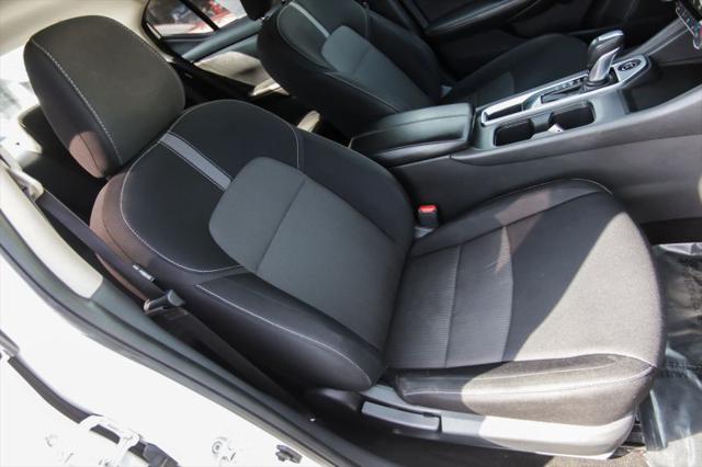 2022 Nissan Sentra SV Xtronic CVT
