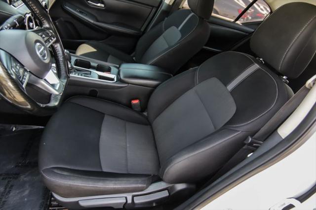 2022 Nissan Sentra SV Xtronic CVT