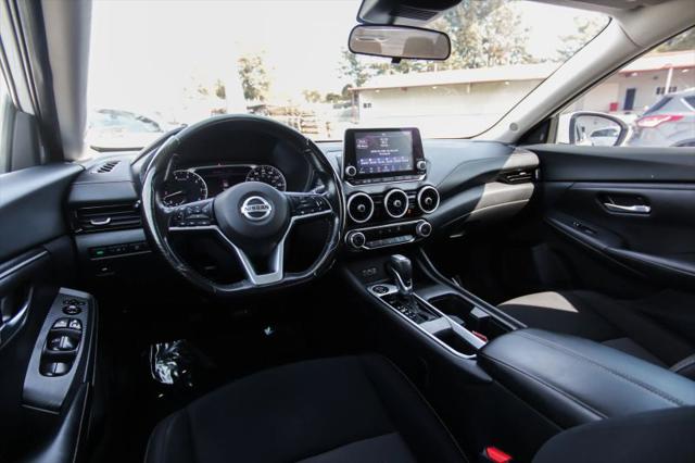 2022 Nissan Sentra SV Xtronic CVT