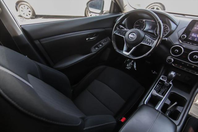 2022 Nissan Sentra SV Xtronic CVT