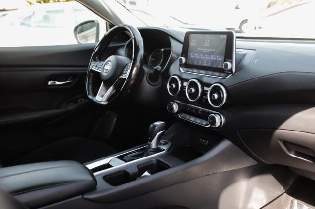 2022 Nissan Sentra SV Xtronic CVT
