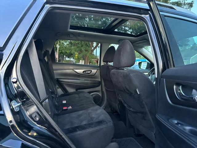 2015 Nissan Rogue S