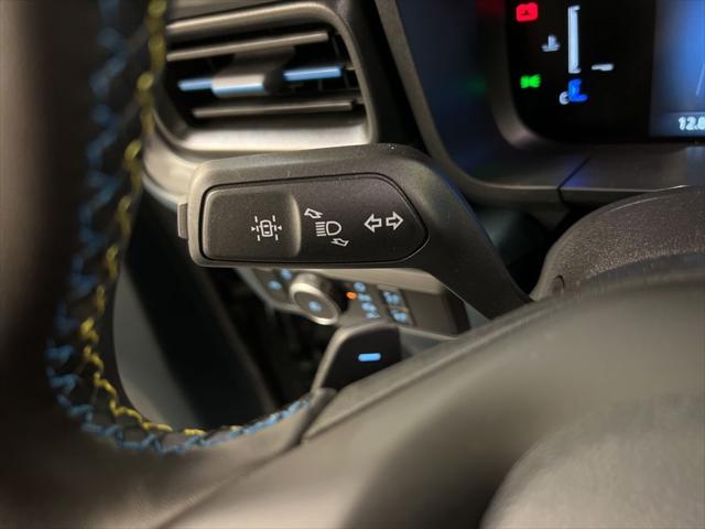 2025 Ford Maverick Lobo Standard