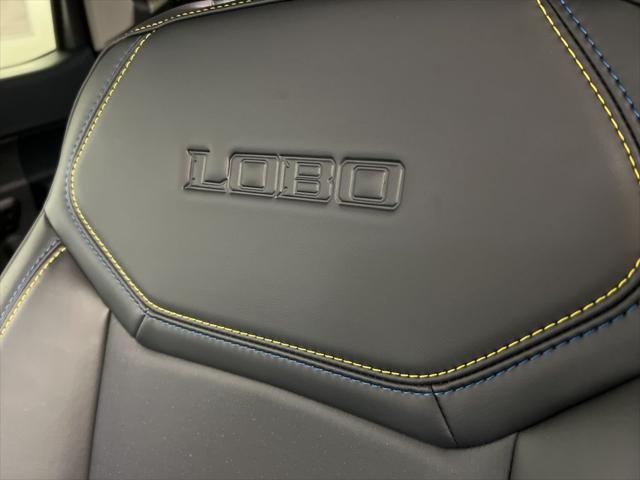 2025 Ford Maverick Lobo Standard
