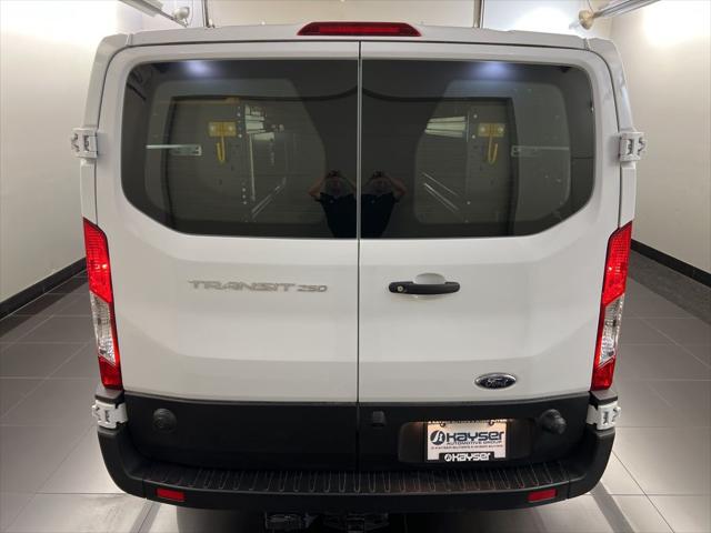 2025 Ford Transit Cargo Van Base