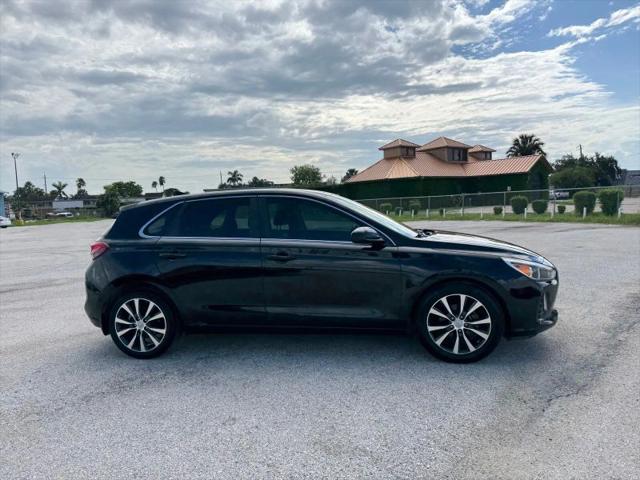 2019 Hyundai Elantra GT Base