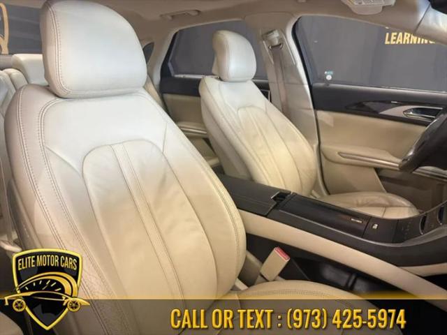 2015 Lincoln MKZ Base