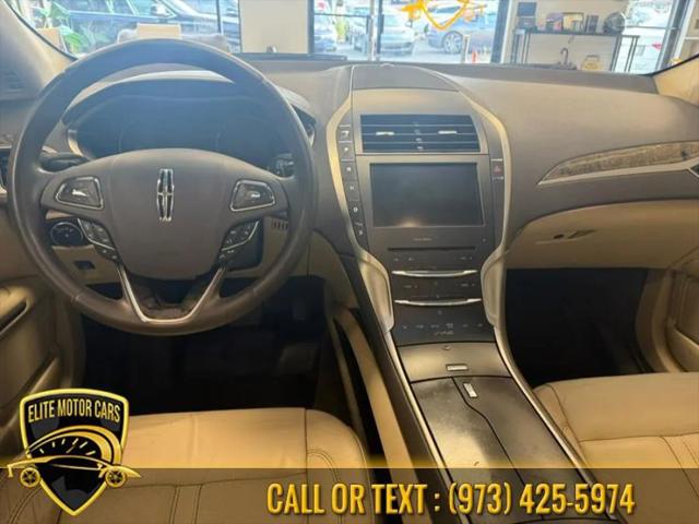2015 Lincoln MKZ Base