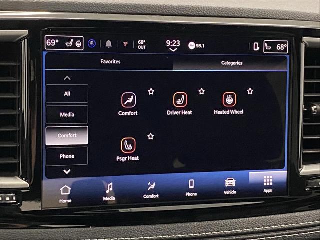 2026 Chrysler Pacifica Select