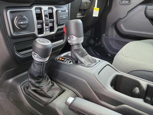 2025 Jeep Gladiator Sport S