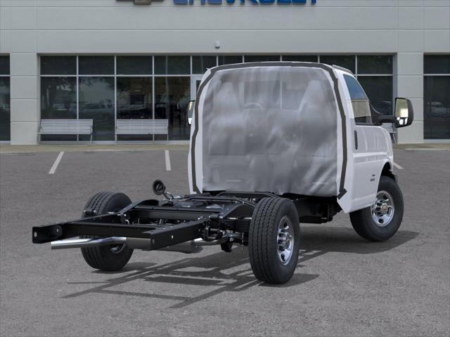 2025 Chevrolet Express Cutaway Work Van
