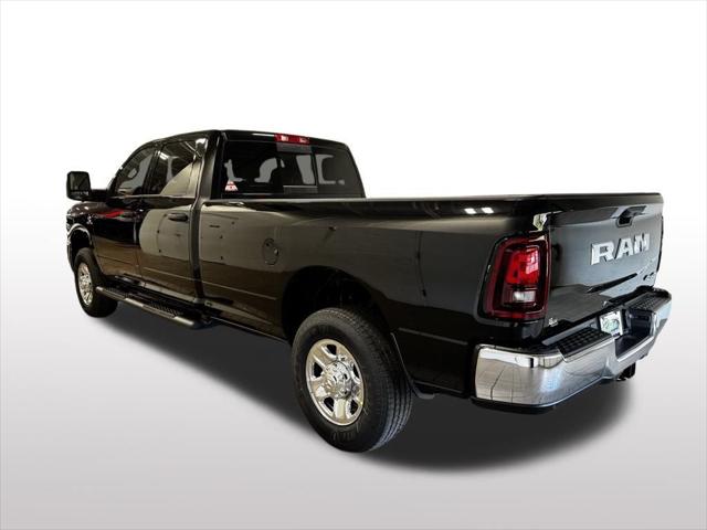 2026 RAM Ram 3500 RAM 3500 TRADESMAN CREW CAB 4X4 8 BOX