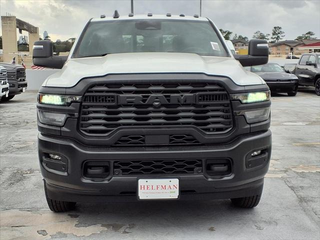 2026 RAM Ram 3500 RAM 3500 TRADESMAN CREW CAB 4X4 8 BOX