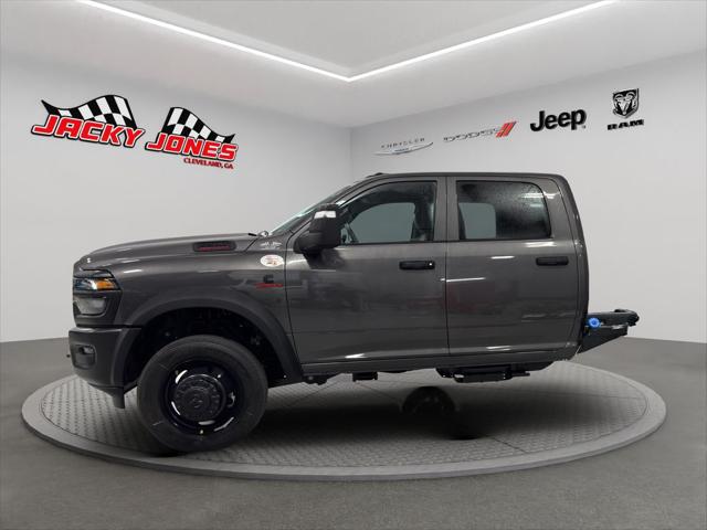 2026 RAM Ram 5500 Chassis Cab RAM 5500 TRADESMAN CHASSIS CREW CAB 4X4 60 CA