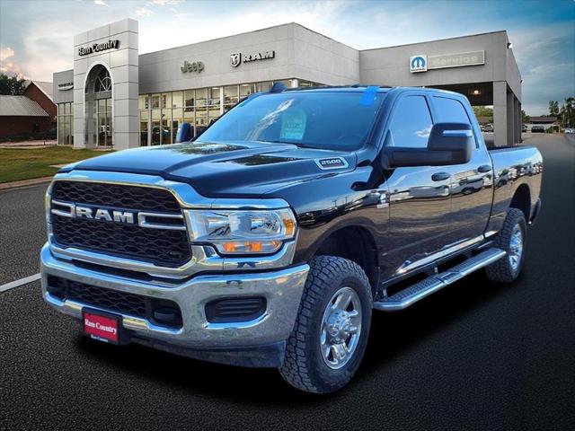 2024 RAM 2500 Tradesman Crew Cab 4x4 64 Box