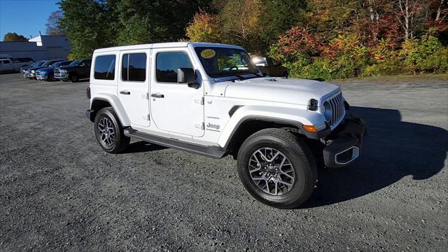 2024 Jeep Wrangler 4-Door Sahara 4x4