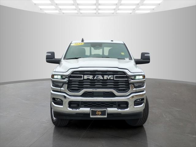 2025 RAM Ram 2500 RAM 2500 TRADESMAN CREW CAB 4X4 64 BOX