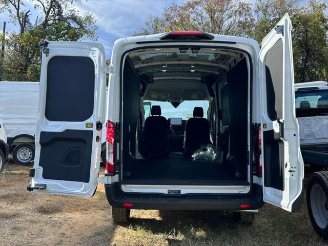 2026 Ford Transit Cargo Van T-250 148"""" Med Rf 9150 GVWR RWD